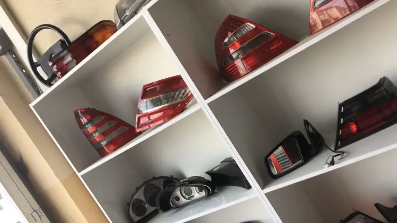 TÜM MERCEDES C180 - E180 - C200 - E200 - 200E - 190E - E320 - C220 - E350 - C250 - E250 - E220 - C32