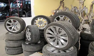 BMW X5 - X6 - X3 - X1 - F10 - F30 - F20 -E60 - E90 - E39 / 525 - 530 -520 - 320 - 420 - 525 - 530 TÜ