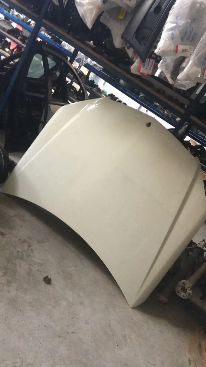 TÜM MERCEDES OTOMOBİLLERİN W124-W201-W204-W203-W211-W205-W212-W140-W126-W207-W208-W209-W202-W129-W21