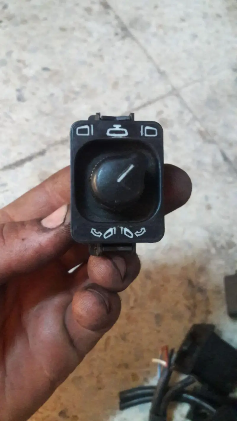 TÜM MERCEDES C180 - E180 - C200 - E200 - 200E - 190E - E320 - C220 - E350 - C250 - E250 - E220 - C32