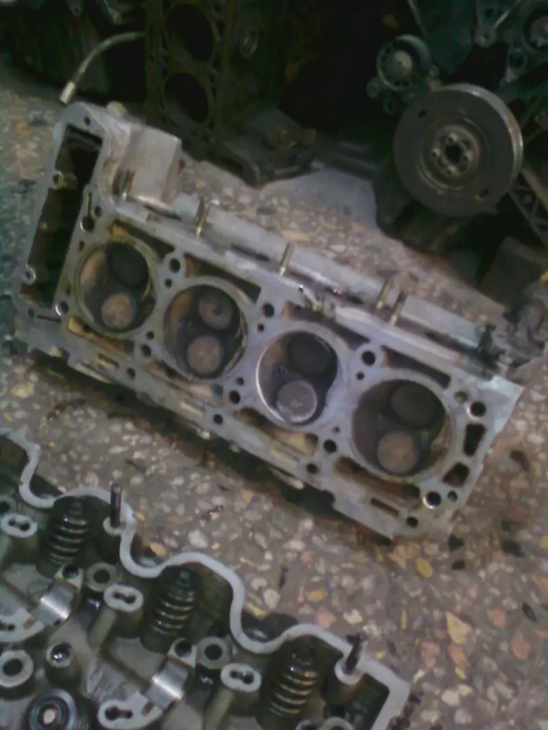 Tüm Mercedes Otomobillerin 112 / 271 / 272 / 274 / 111 / 102 / 103 / 104 / 611 / 612 / 613 / 647 / 6