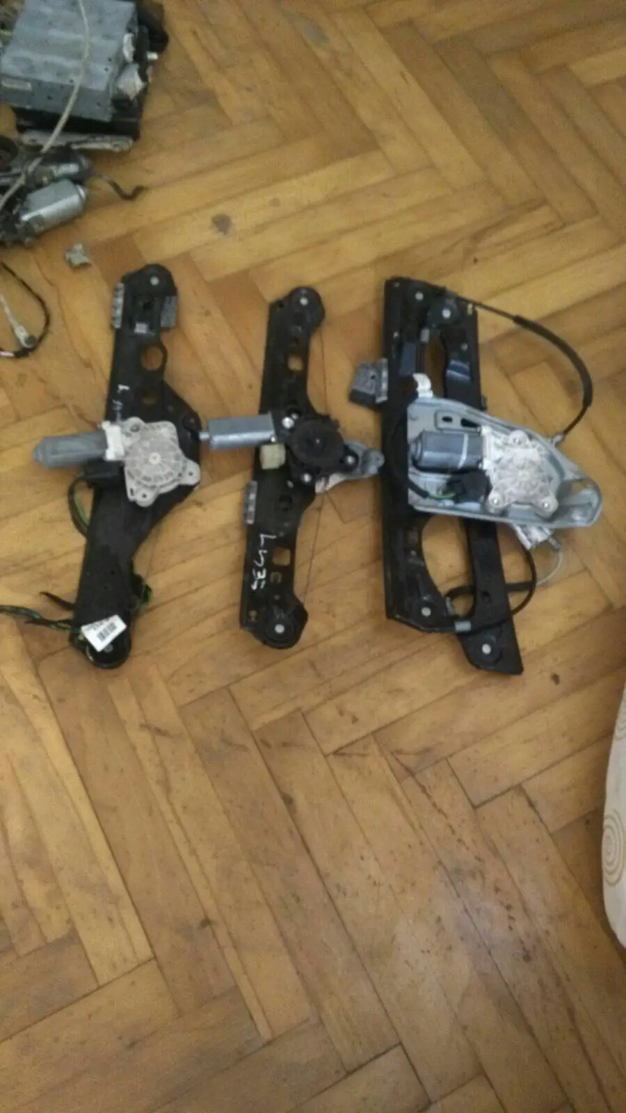 TÜM MERCEDES C180 - E180 - C200 - E200 - 200E - 190E - E320 - C220 - E350 - C250 - E250 - E220 - C32