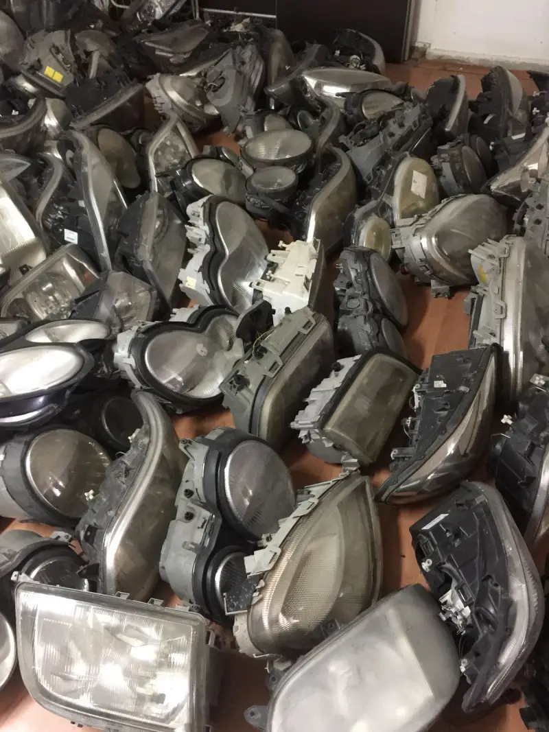 TÜM MERCEDES C180 - E180 - C200 - E200 - 200E - 190E - E320 - C220 - E350 - C250 - E250 - E220 - C32